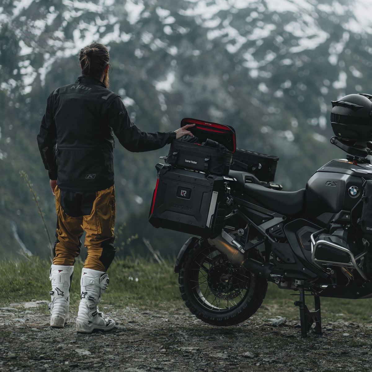 Lone Rider Pannier Pack V2 Yan Çanta Üstü Çanta Seti — Ürün görseli 13