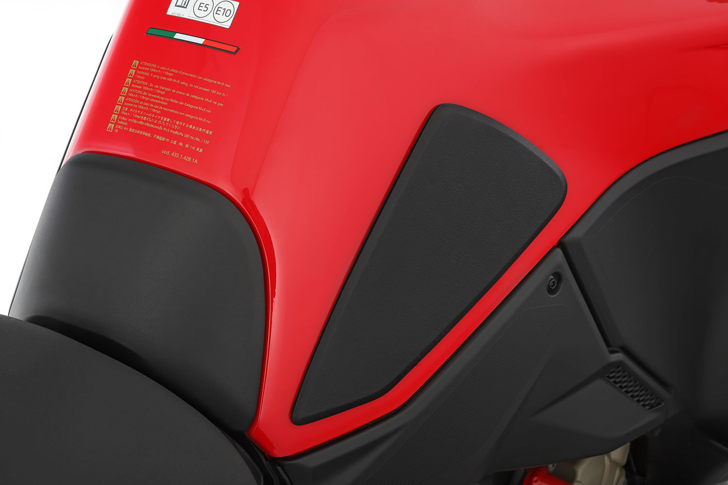 Ducati Multistrada V2 / V4 Tank Pad 2 Parça