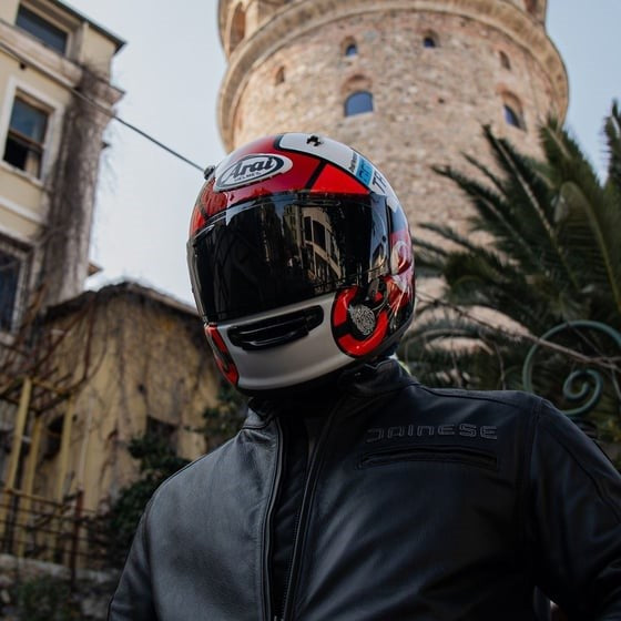 ARAI Quantic Nation TR Kapalı Kask